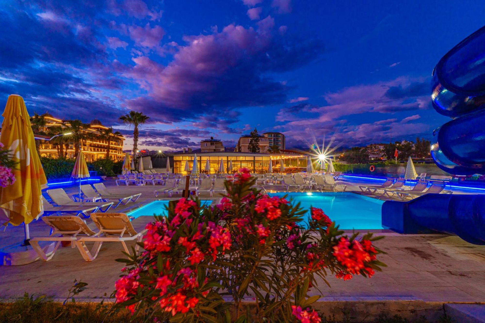 Club Wasa Holiday Village All Inclusive Toslak Eksteriør bilde
